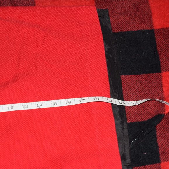 Red pencil skirt - Picture 3 of 4